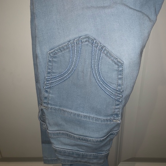 Hollister skinny jeans - Picture 2 of 5